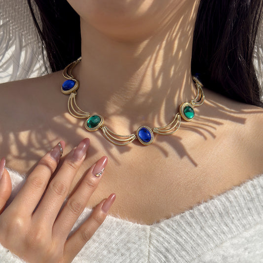 Luminique store | Medieval Court-Style Vintage Collar Necklace