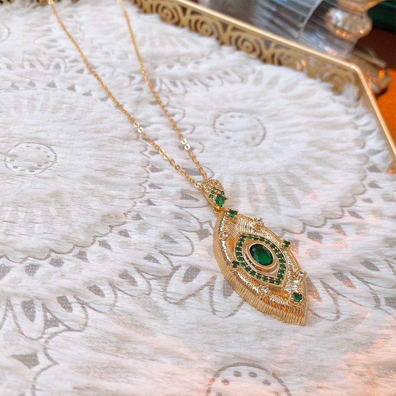 Luminique store | Elven Eye Teardrop Necklace