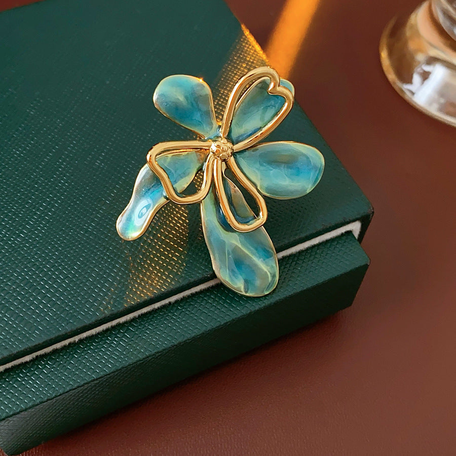 Luminique store | Blue Bloom Statement Ring
