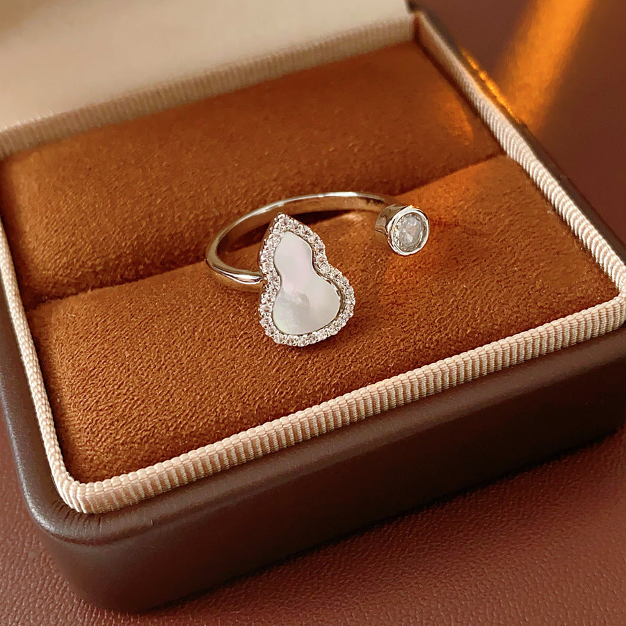 Luminique store | White Gold Gourd Open Ring
