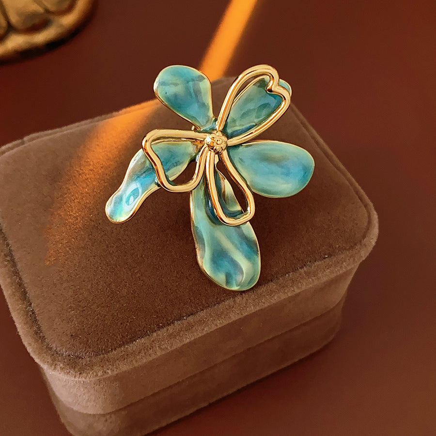 Luminique store | Blue Bloom Statement Ring