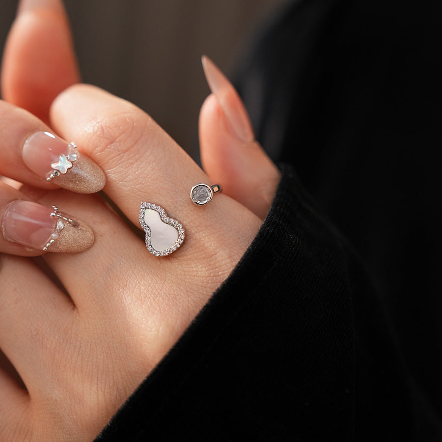 Luminique store | White Gold Gourd Open Ring