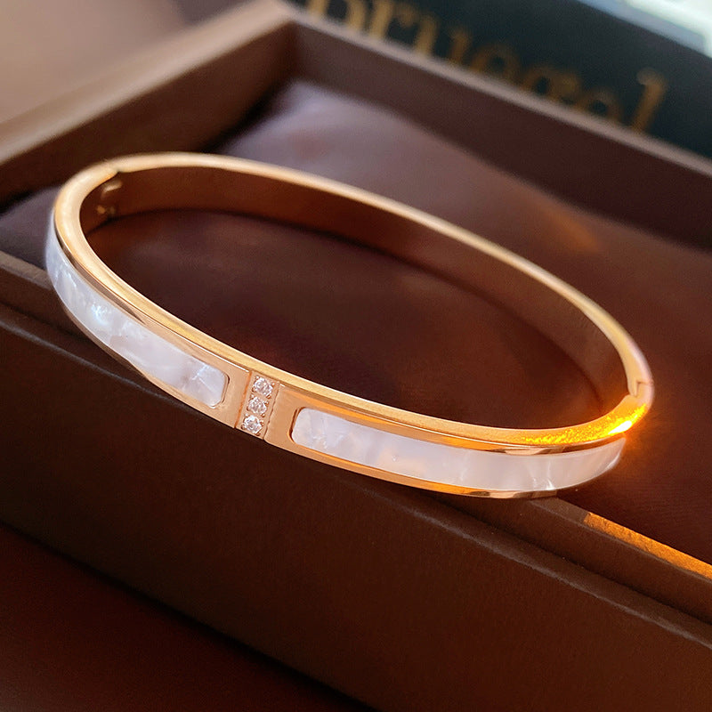 Luminique store | Luxe Minimal Bracelet
