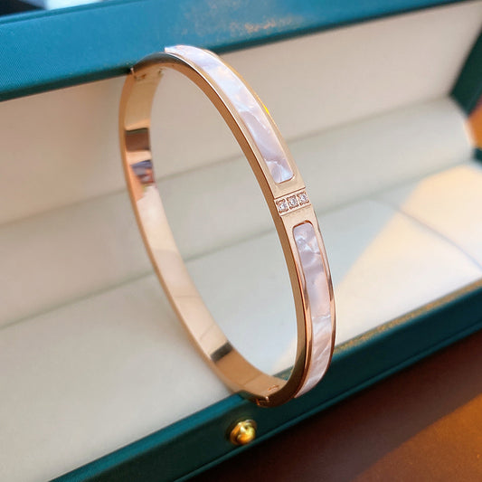 Luminique store | Luxe Minimal Bracelet