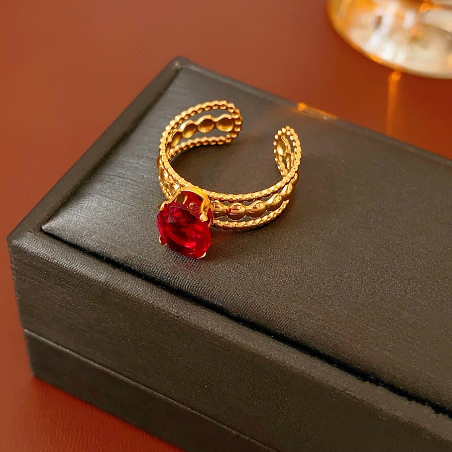 Luminique store | Antique Style Red Zircon Ring