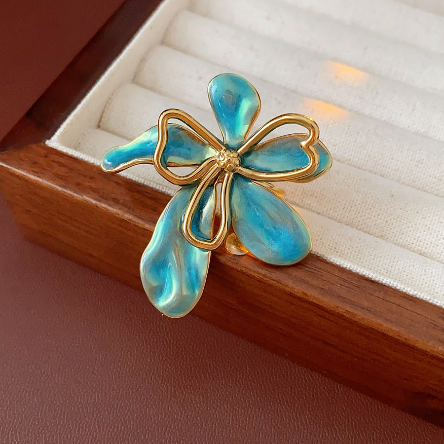 Luminique store | Blue Bloom Statement Ring