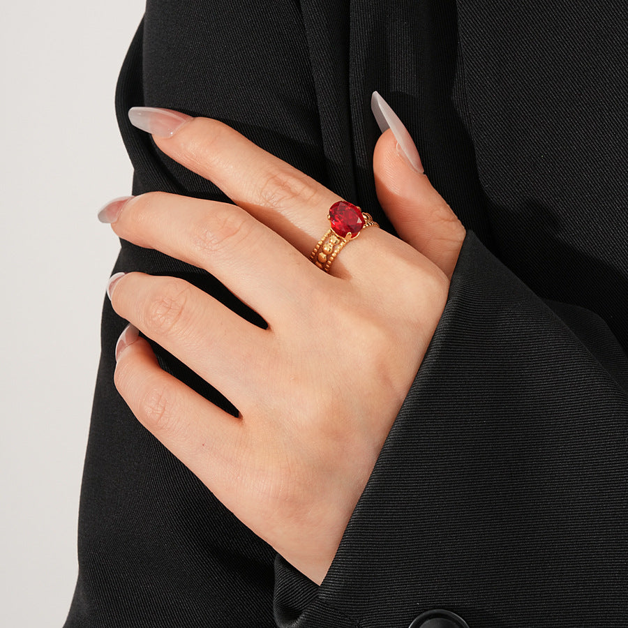 Luminique store | Antique Style Red Zircon Ring